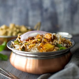 Goat Hyderabadi Dum Biryani 1/4 tray