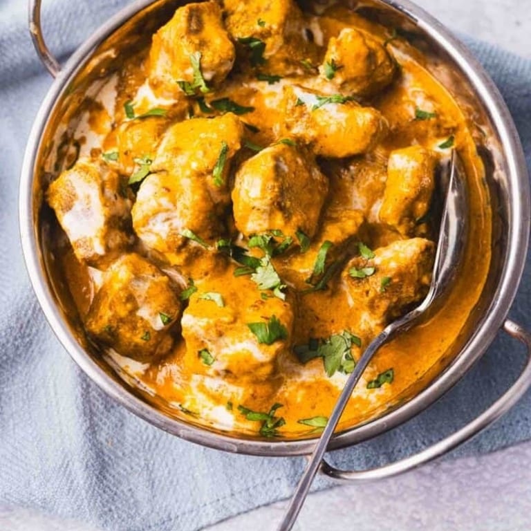 Indulge in Our Garlic Naan